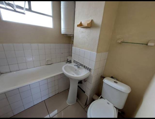 1 BEDROOM PROPERTY TO RENT IN SOUTH BEACH